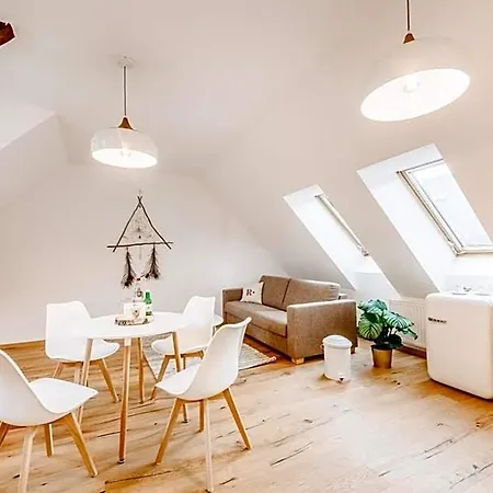 Hotell Landgut Riegerbauer Obertiefenbach (Hartberg-Furstenfeld)